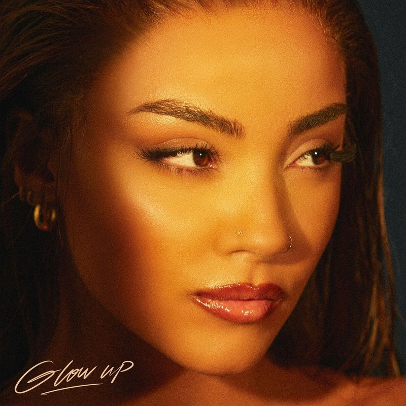 Jaquette de Wejdene - Glow Up 2022