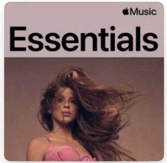 Jaquette de Shakira - Essentials 2023