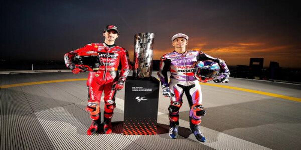 Jaquette de MotoGP
