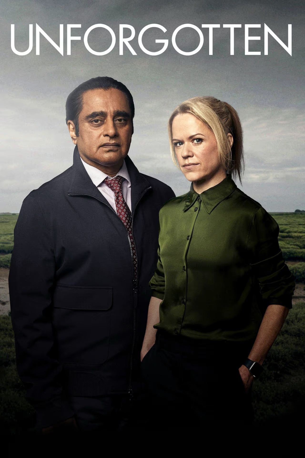 Jaquette de Unforgotten : Le passé déterré